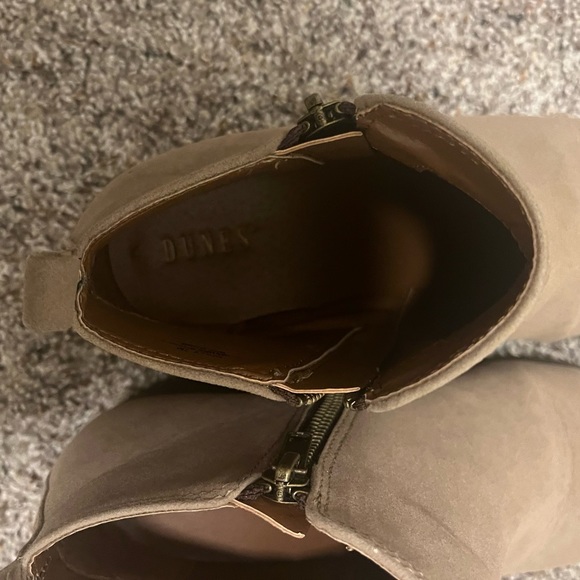 Dunes Women's Cream Dolly Ankle Booties size 7 - Picture 7 of 8